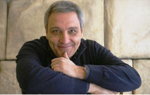 Maurizio-de-Giovanni