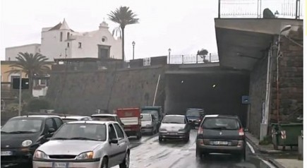 Infiltrazioni acqua provenienti da strada comunale